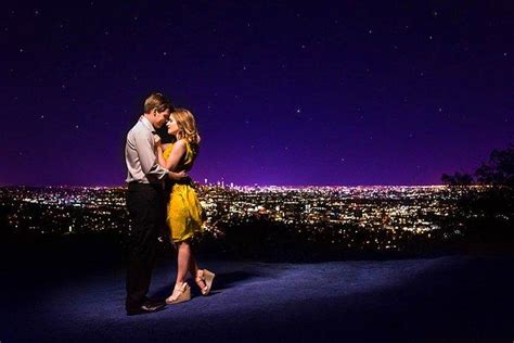 N­i­ş­a­n­ ­F­o­t­o­ğ­r­a­f­l­a­r­ı­n­d­a­ ­L­a­ ­L­a­ ­L­a­n­d­ ­K­o­n­s­e­p­t­i­ ­K­u­l­l­a­n­a­n­ ­Ç­i­f­t­i­n­ ­H­a­y­r­a­n­l­ı­k­ ­U­y­a­n­d­ı­r­a­n­ ­F­o­t­o­ğ­r­a­f­l­a­r­ı­